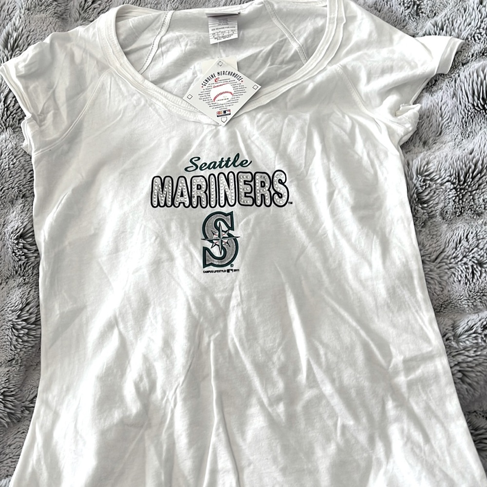 Genuine Merchandise Seattle Mariners White Short Sleeve Tee
